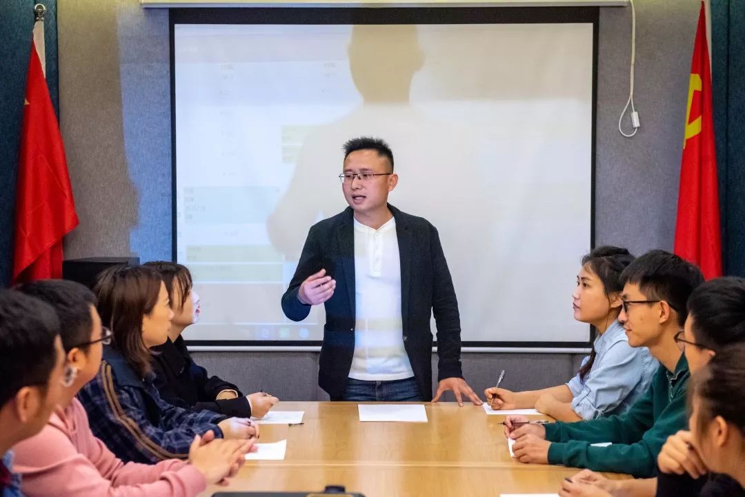 秋景徒步、汗蒸唱K,吃满族特色二八席,最适合团建的怀柔秘境