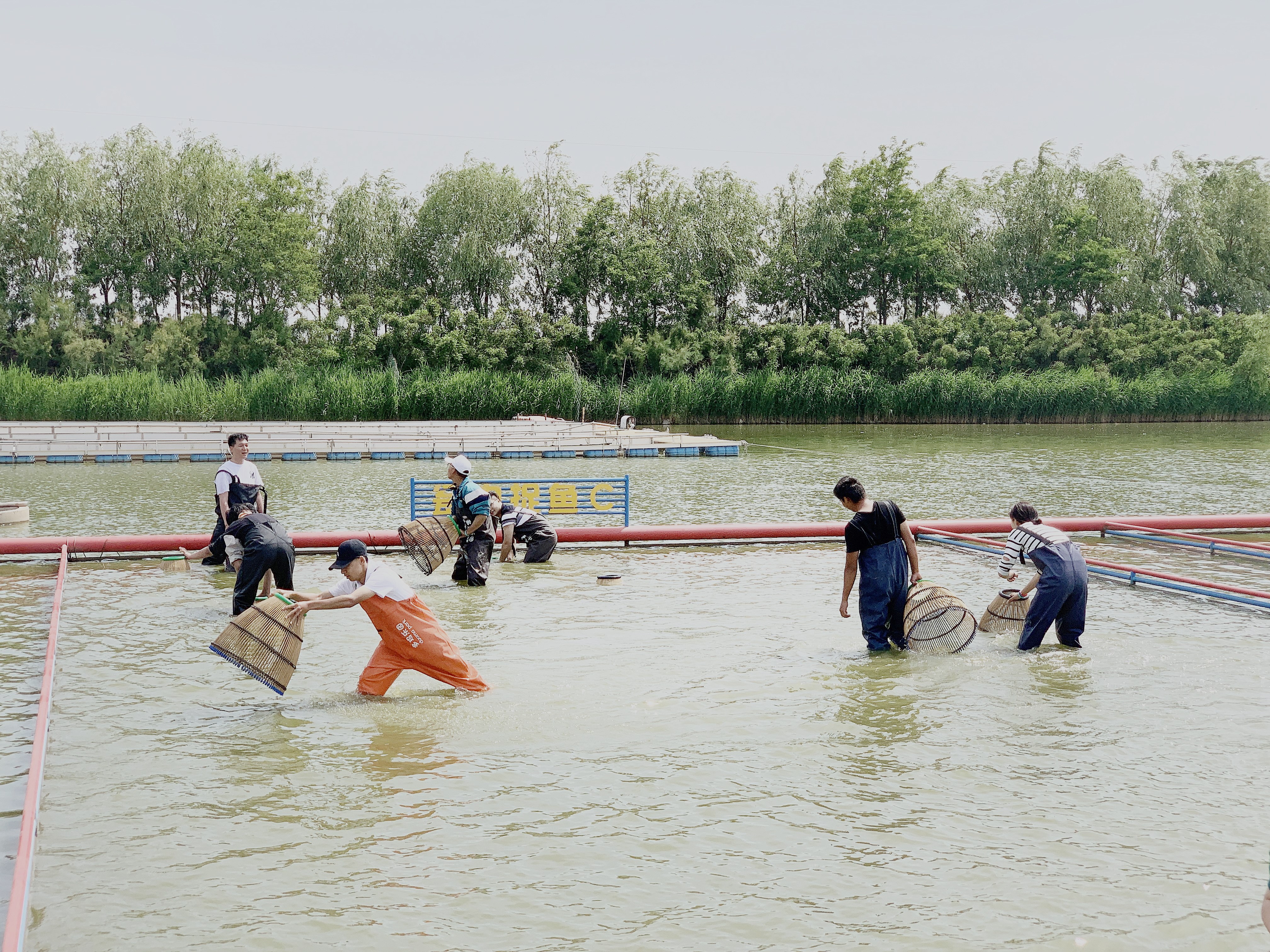 亲子游玩好去处嬉水狂欢,京津冀亲子游温泉乐园