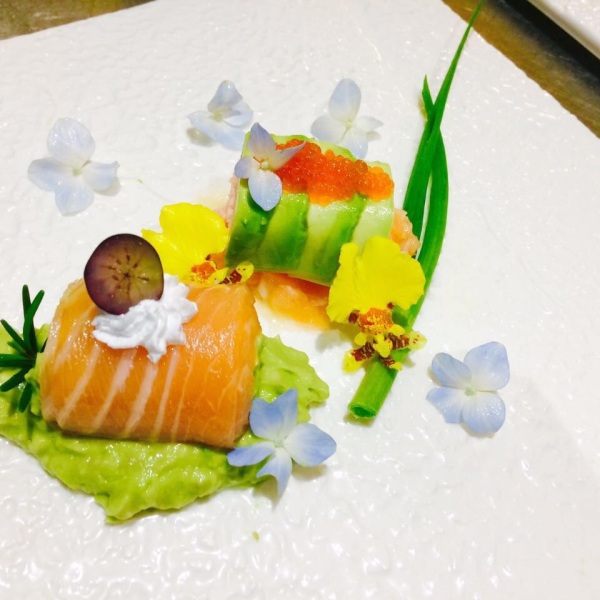 摆盘装饰花草叫什么名字,厨房摆盘装饰花草名称