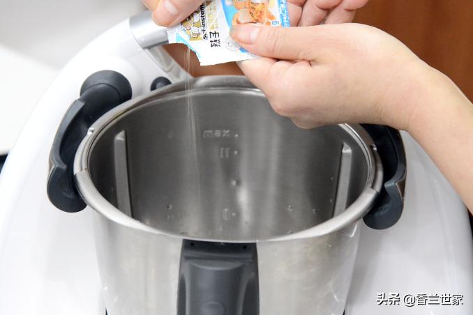 自然开花奶香开花馒头教程全过程,双层玫瑰花馒头教程全过程