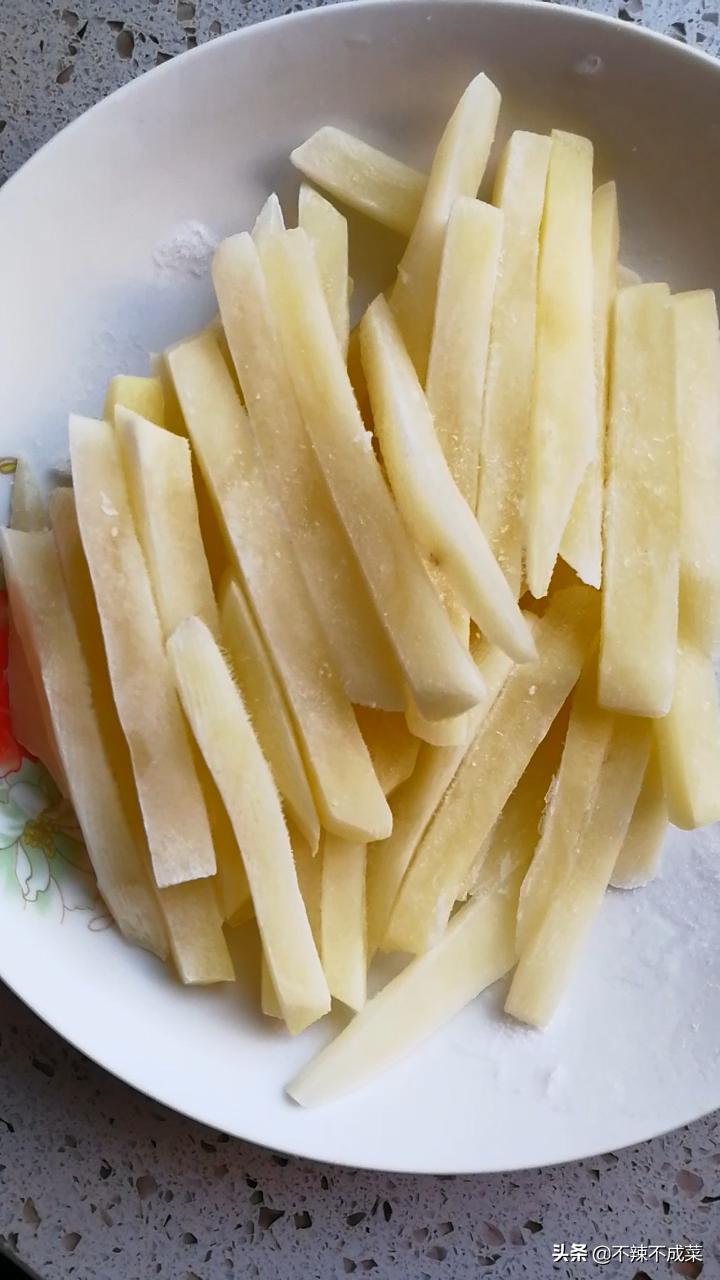 如何炸出又香又脆又软的薯条,怎么能炸出来又脆又酥的薯条
