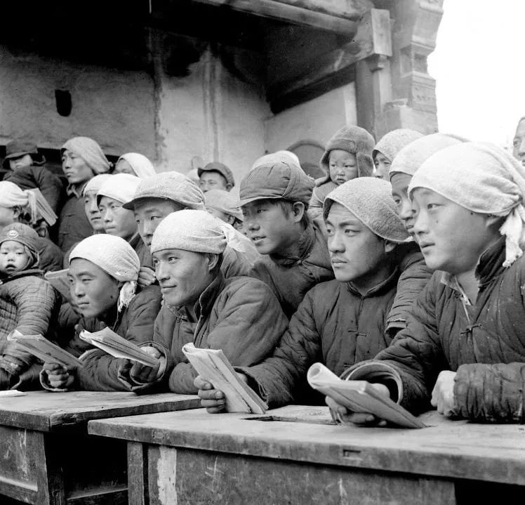 回顾70年教育发展,老照片回顾中国教育