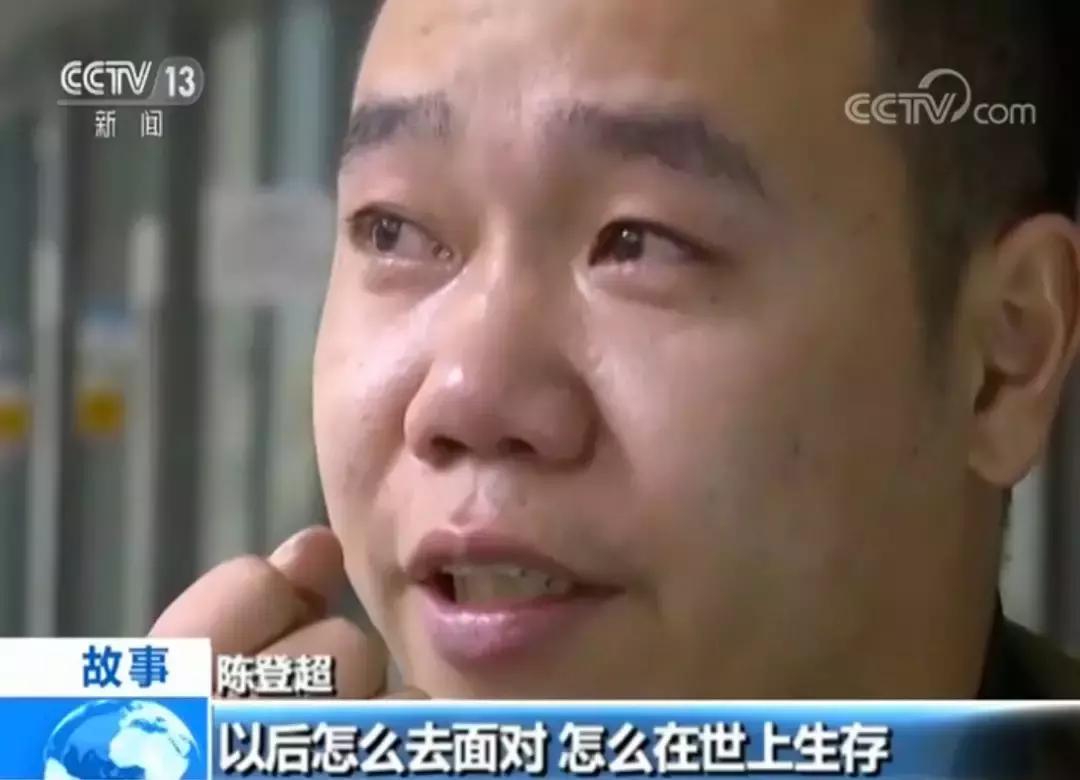 独腿小哥送外卖视频,独腿小哥拄拐坚持送外卖