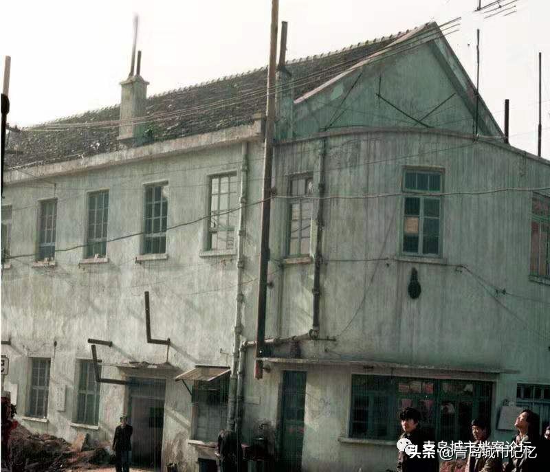 三十年前，第一代“青岛金花”点亮品牌之都故事