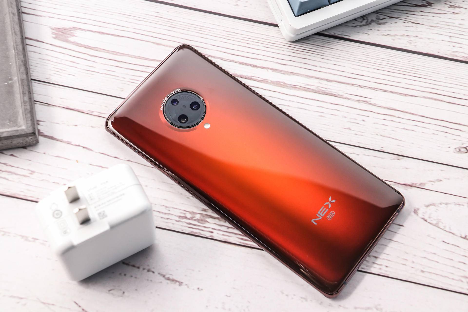 nex3s最新评测,vivonex3现在还值得入手吗