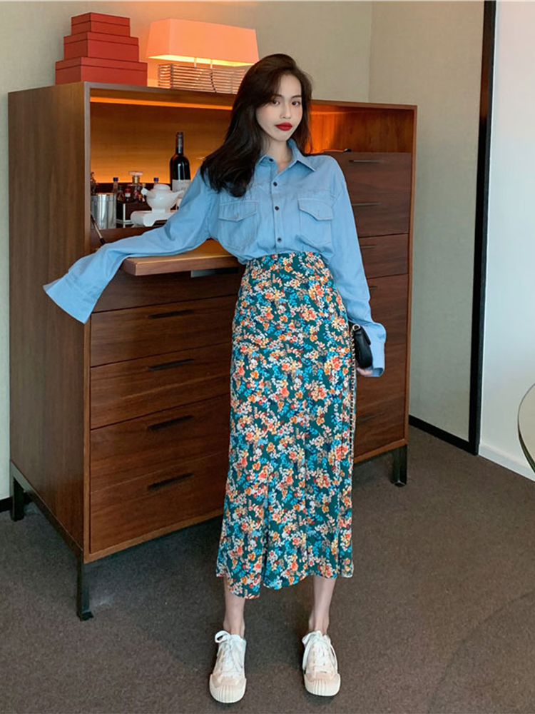 怎么搭都好看！教你碎花裙穿搭的正确模式