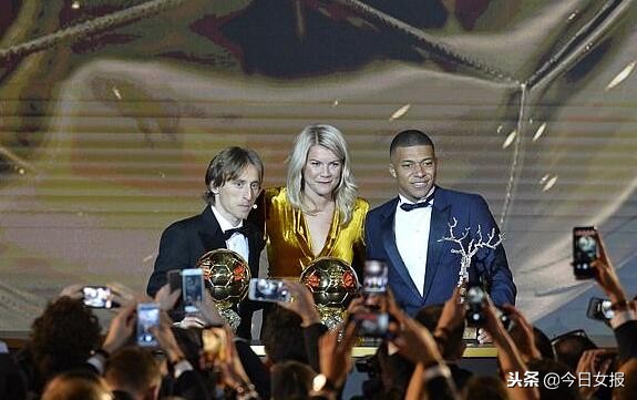 梅西c罗莫德里奇三签,莫德里奇终结梅西c罗十年