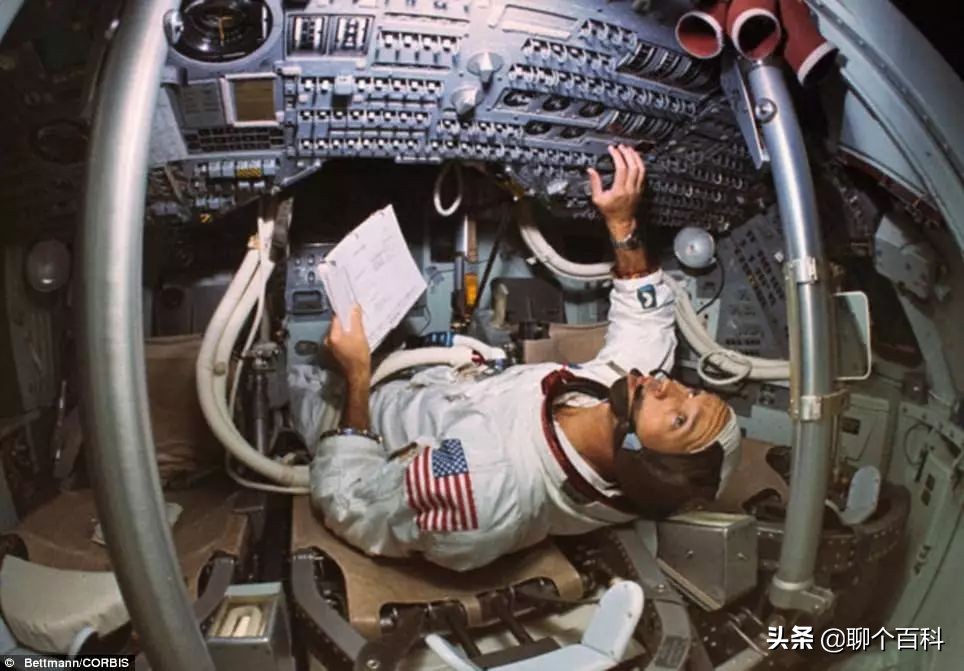 有人说登月是摄影棚里的*局骗**,可真实登月比棚拍的戏还足-7月20日