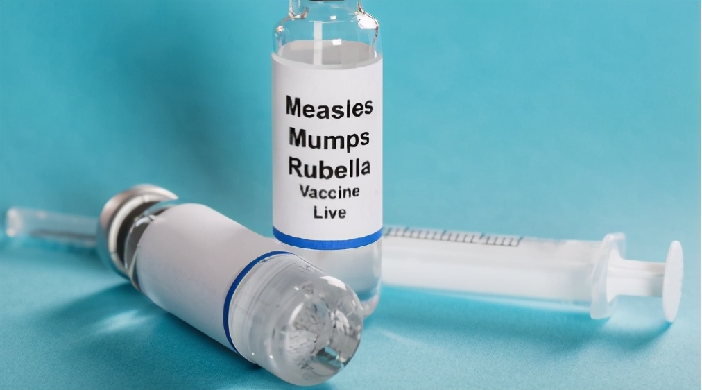 从乡村崛起的首富,从普通教师到中国首富