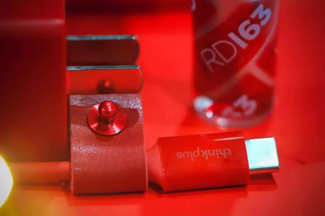 李佳琦推荐的必买口红,李佳琦推荐intoyou女主角口红色号