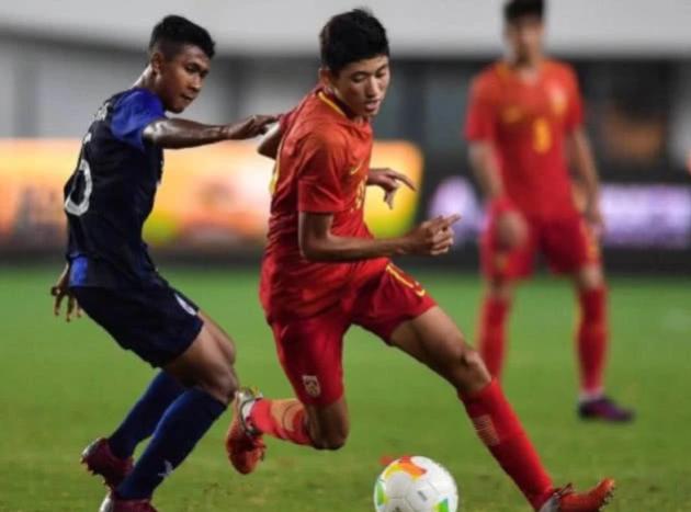 中国足球未来10大新星16岁以下,中国足球五大当红新星齐赴恒大