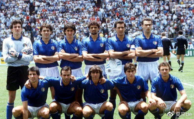 半生归来诗句,半生归来不忘初心