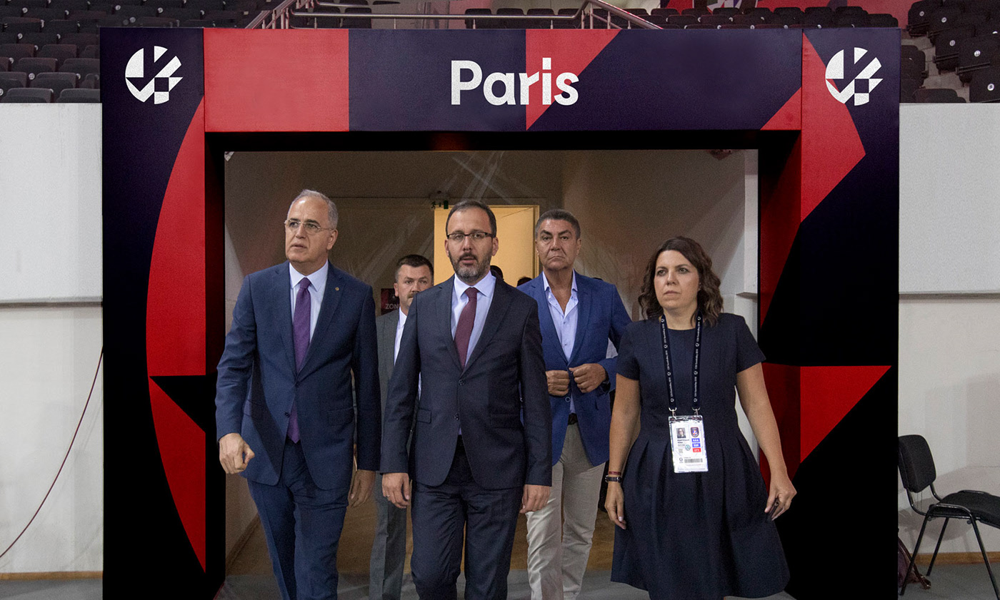 平面设计师ai设计作品,平面设计ci是什么