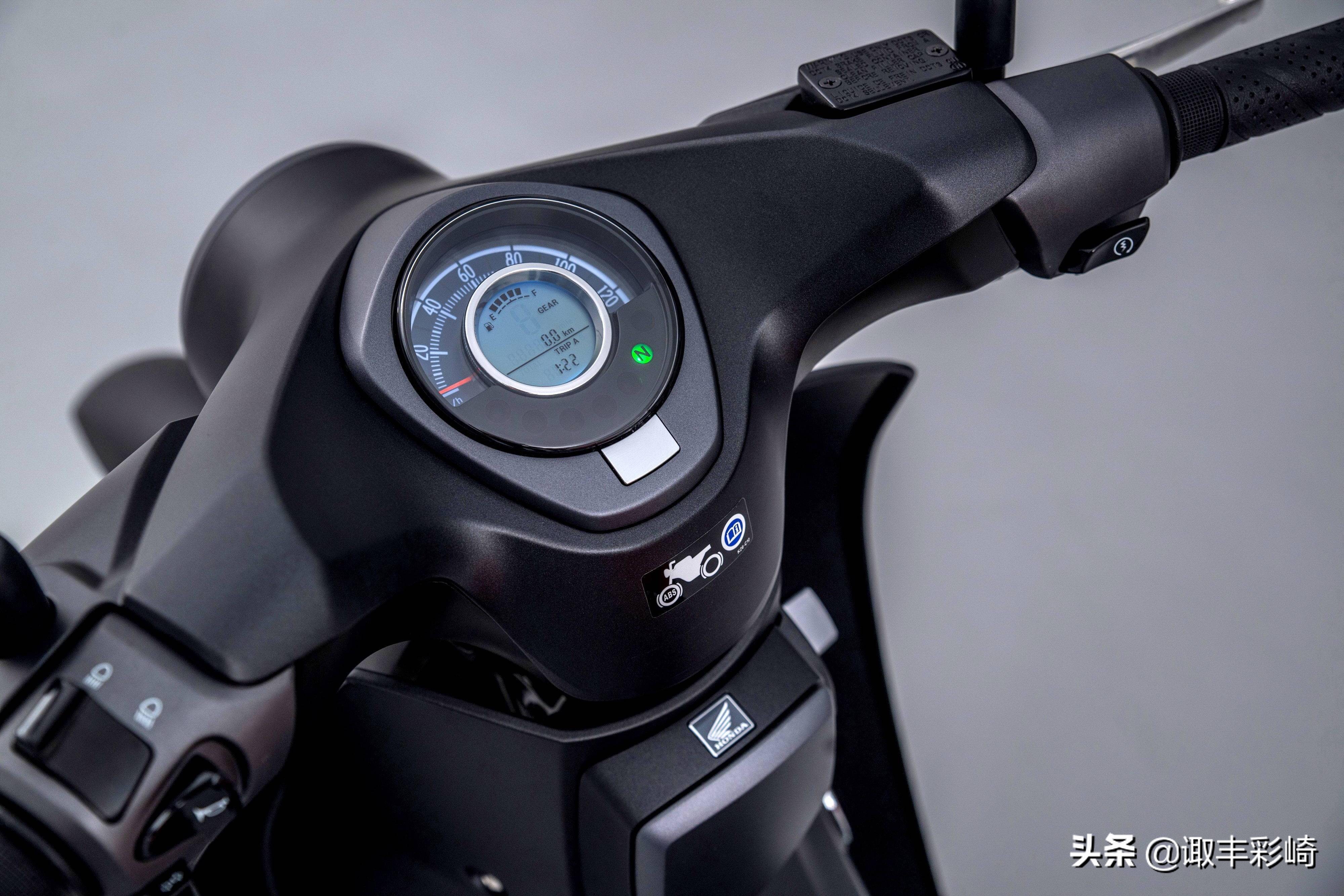 2023款本田supercubc125幼兽,本田supercub125超级幼兽智能版