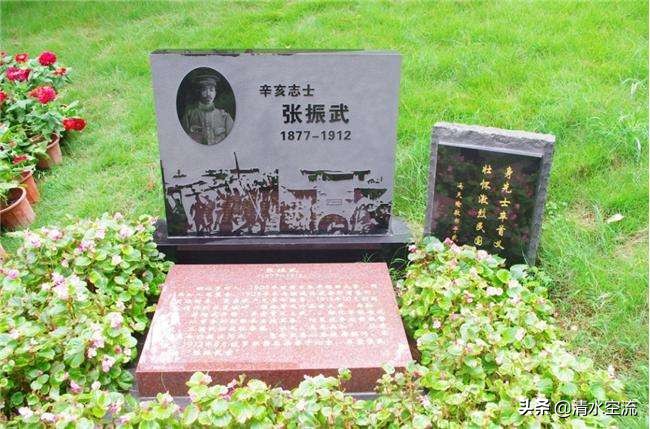 袁世凯与黎元洪在民国元年的行为,在预示着北洋政府是个短命王朝