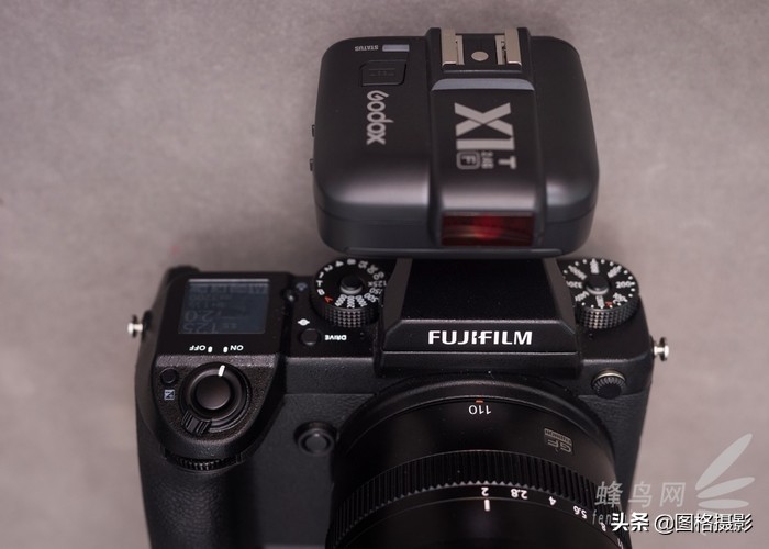 亮腹肌看迅丽神牛迅丽TT350F富士系统热靴闪光灯实拍体验