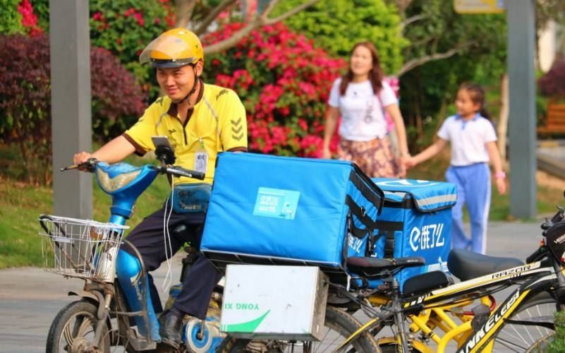 大学生送外卖研究生送外卖,研究生兼职送外卖丢人吗