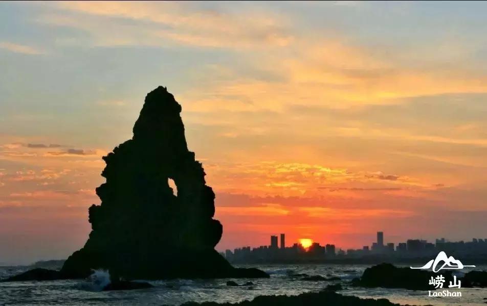 崂山春景美不胜收,崂山夜景金鼎