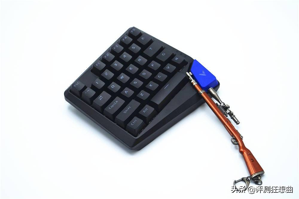 雷柏机械键盘v500pro青轴使用感,雷柏V500键盘青轴