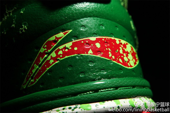nba球员圣诞节穿什么鞋,nba球星平时穿什么鞋