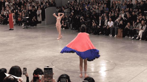 吹爆三宅一生，超强穿搭模板，这才是真正的时尚基础款