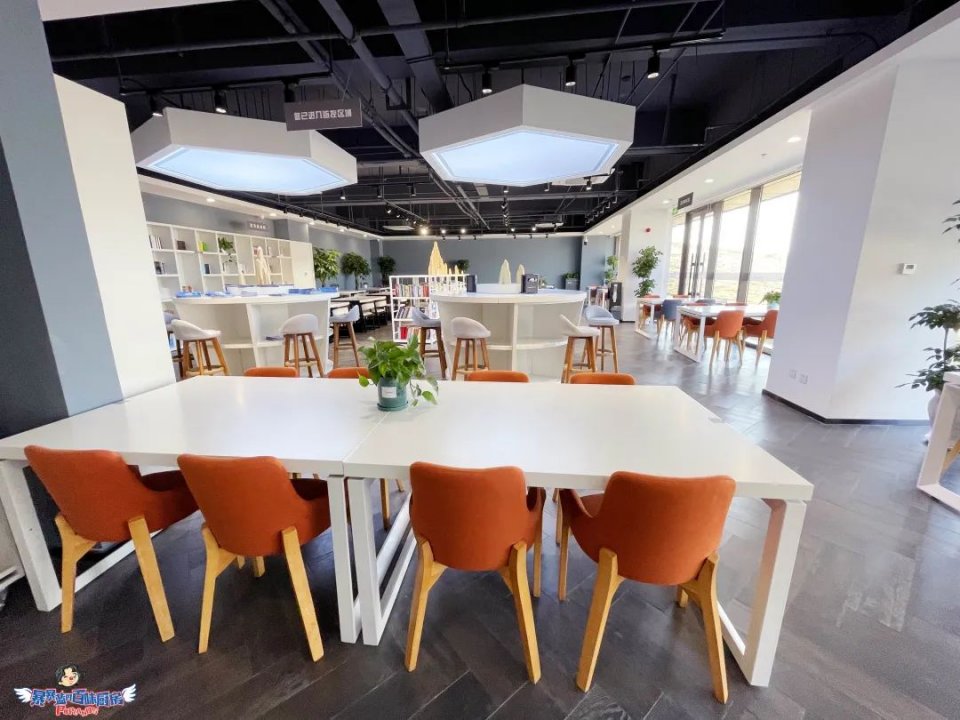 美哭了！沈阳公园里的高颜值城市书房，周末限流入馆！暴风哭泣