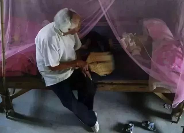 广西梧州95年的身份证开头,广西2001年的居民身份证