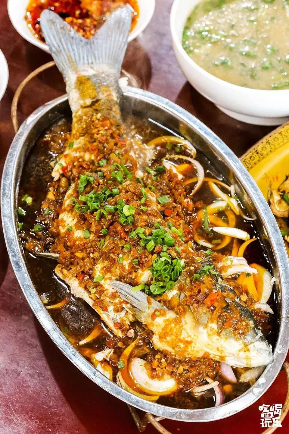 浏阳蒸菜腊鱼蒸豆豉,湖南特色浏阳蒸菜简单好吃又下饭