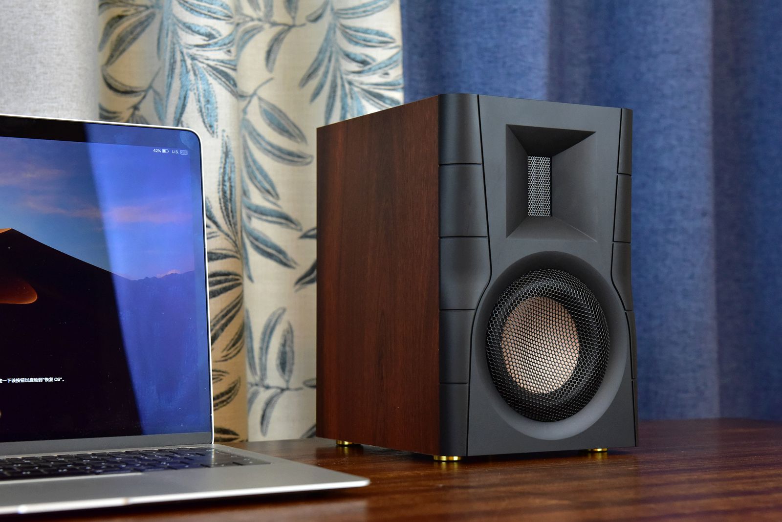 真力惠威监听音箱 (惠威m200mkii与真力8010音箱比较)