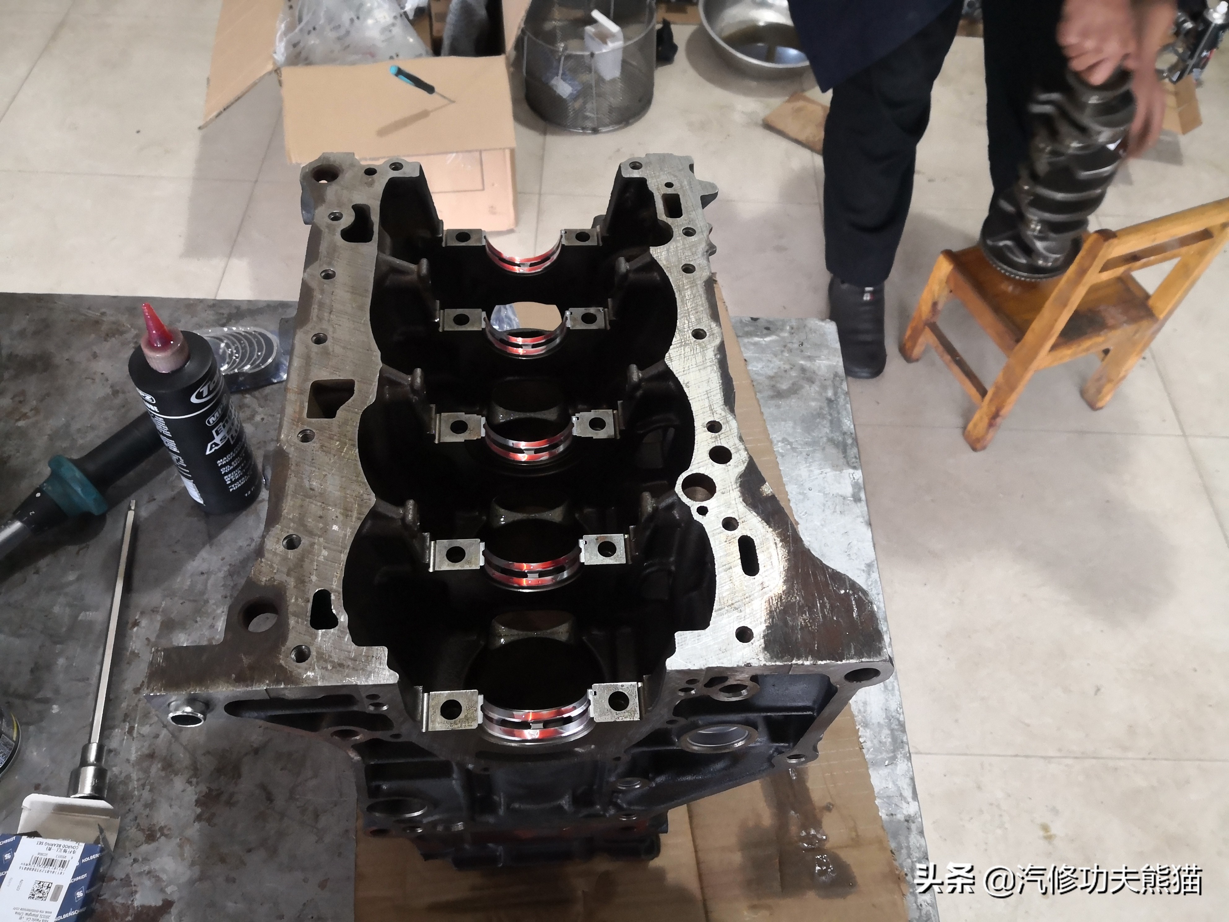 dsg双离合起步抖动有异响,大众帕萨特3.0v6发动机烧机油