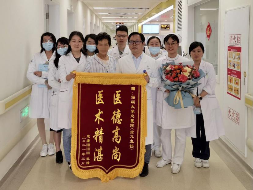 肚子突然变大像要撑破了肚皮,肚子大的像怀孕一样有胀气