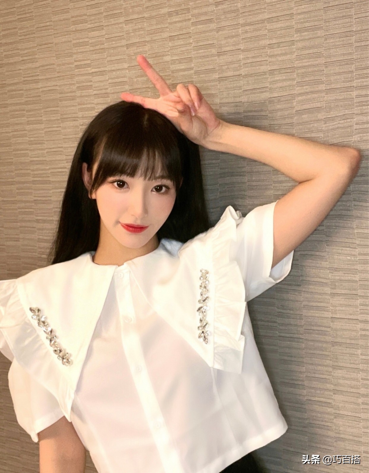 小众娃娃领适合多大人穿,穿搭娃娃领