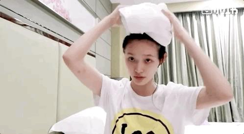 女明星每天换发型,女明星一周造型