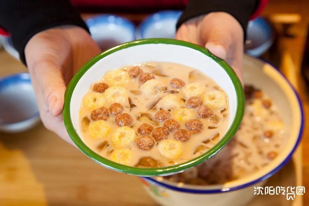 3块8重庆市井火锅,物价回到十年前的超市