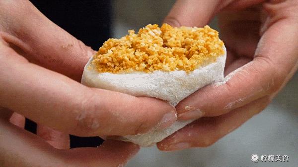 花七八十跑腿费，就为一盒糯米糍