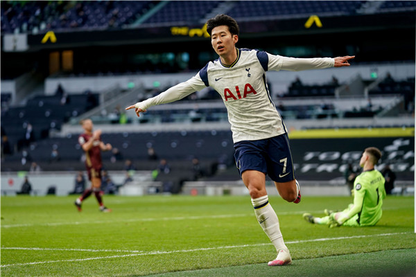 历史足坛最强11人阵容2024,亚洲足球20大球星排名