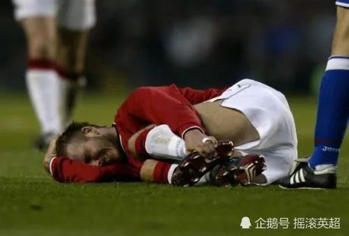 万人迷光环下的铁血斗士职业球员典范