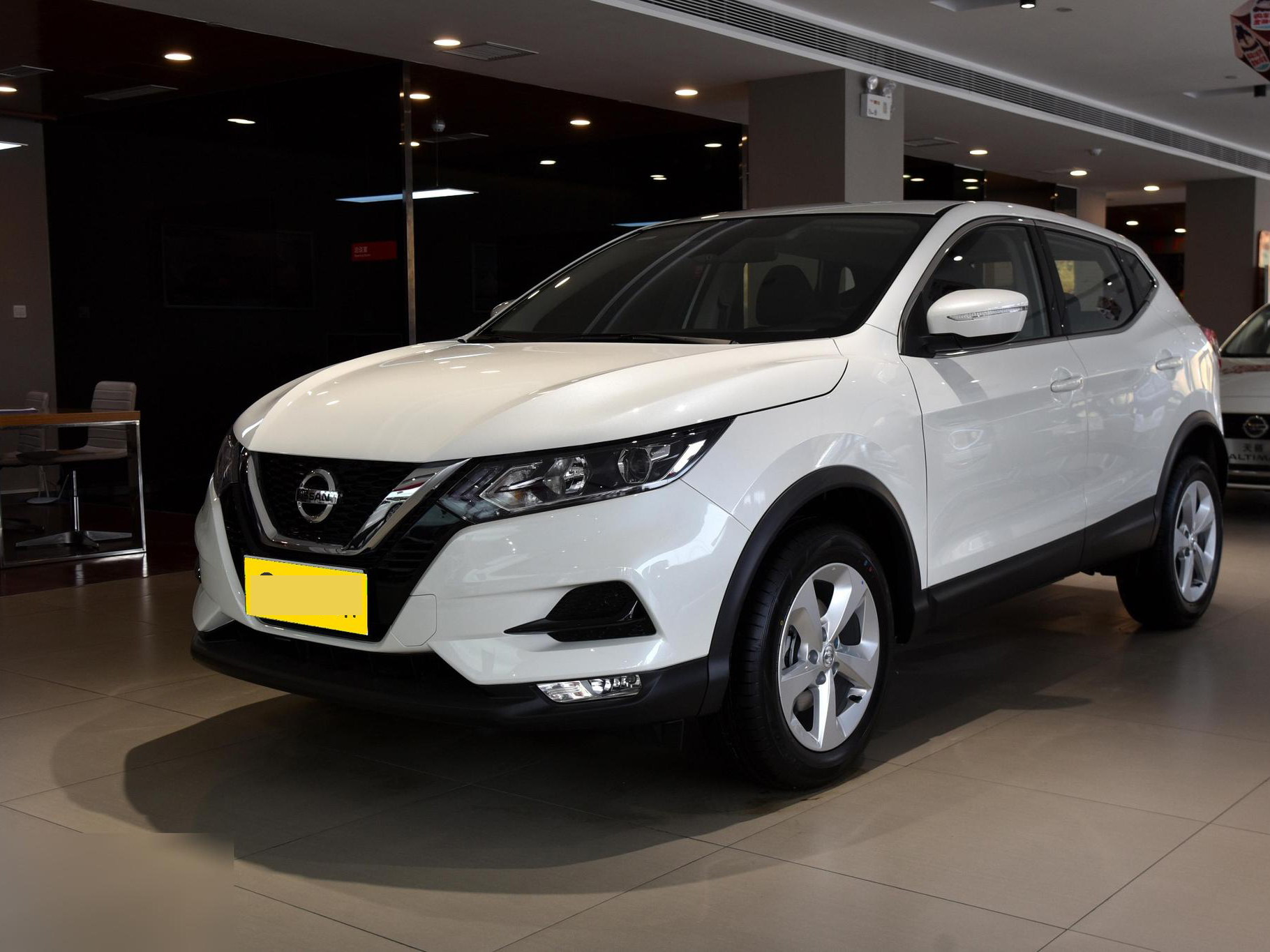 逍客开空调风扇抖动厉害,逍客空调风扇总成多少钱一个