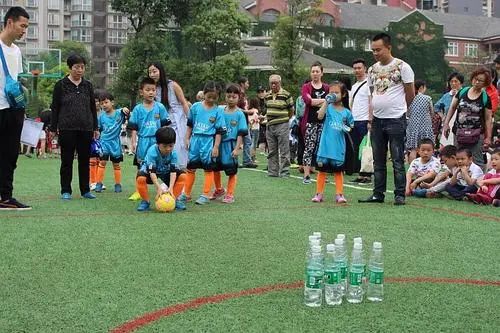 鍚庢氮瑙傜湅鎰熸偀,蹇箰瓒崇悆鏀鹃绔ュ績
