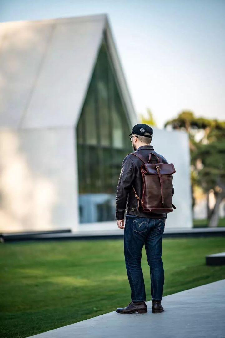 一个至少能用20年的双肩包：LoyalStricklin