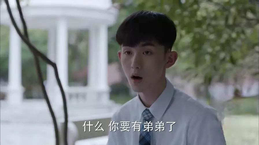 大宝二宝发生矛盾父母应该怎么做,大宝排斥生二胎怎么办