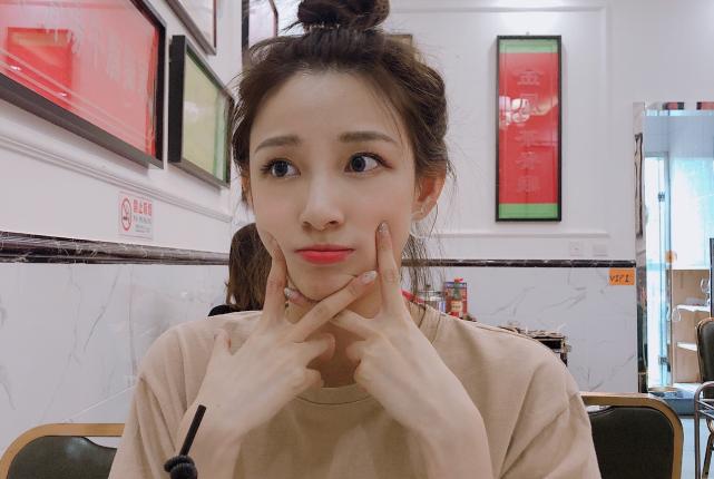 央视新晋女主播,央视新晋女主持颜值惊为天人