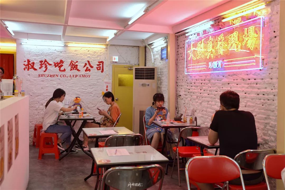 阿嫲做的菜，童年的漫画，儿时的玩具，这家公司专业带你怀旧