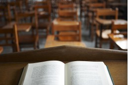 广东原地运球说课稿,小学生篮球原地高低运球说课稿