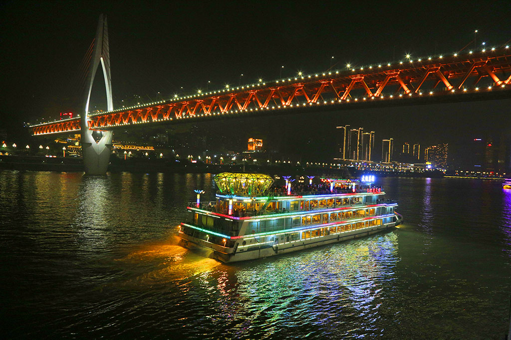 长江黄金邮轮，让我奢享山水间的至尊体验