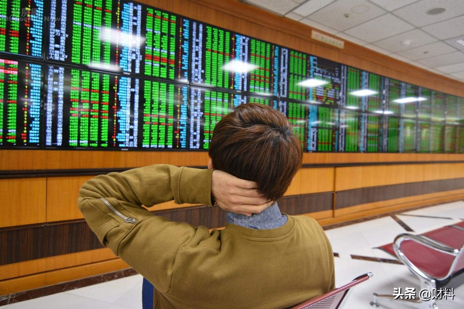 支付宝买基金怎么计算收益,支付宝买基金能赚多少钱