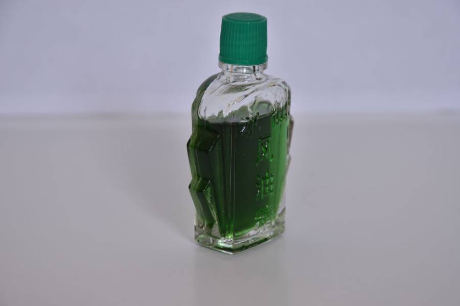 手被墨水弄脏了洗不掉,手被墨水弄脏了用什么洗干净