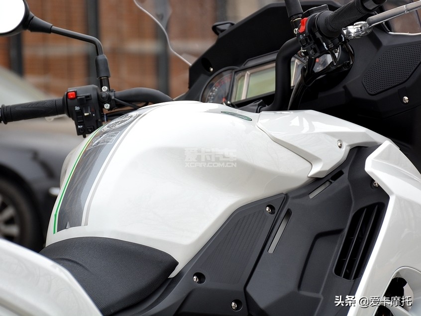 国宾tr-g650与新黄龙巡航600,黄龙600巡航对比春风国宾