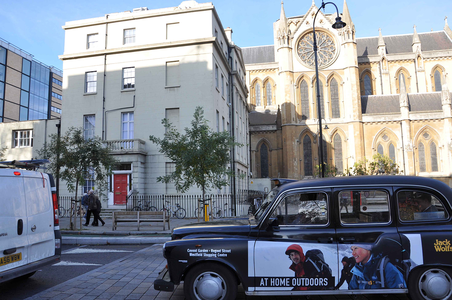 英国留学需要办理哪些手续,英国留学电话卡怎么办理