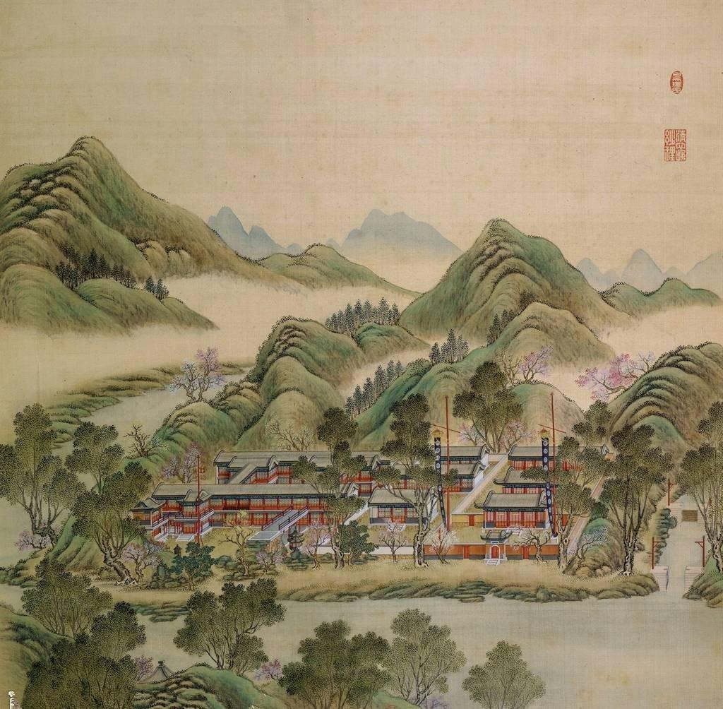 余晖映照出娇艳的晚霞,余晖映衬下美景